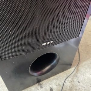 Sony subwoofer HI FI passive version 
Used
